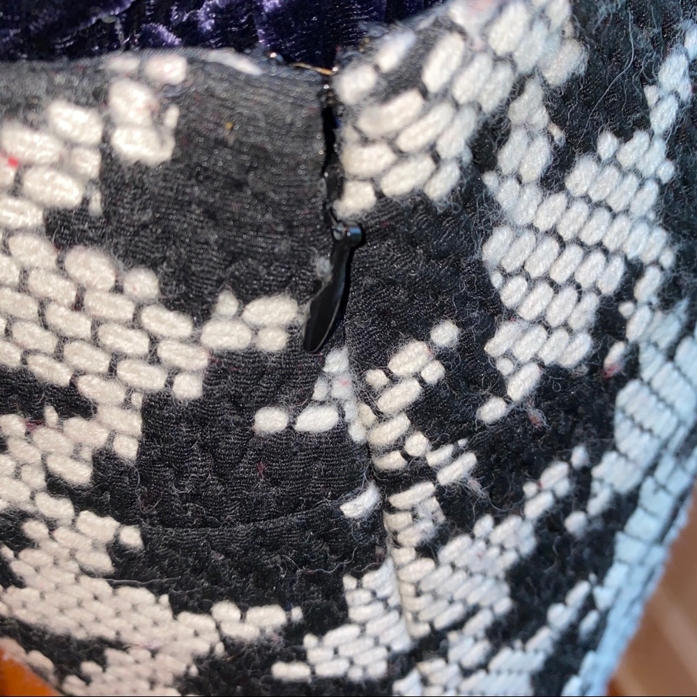 TALBOTS Houndstooth Skirt - Picture 5 of 7